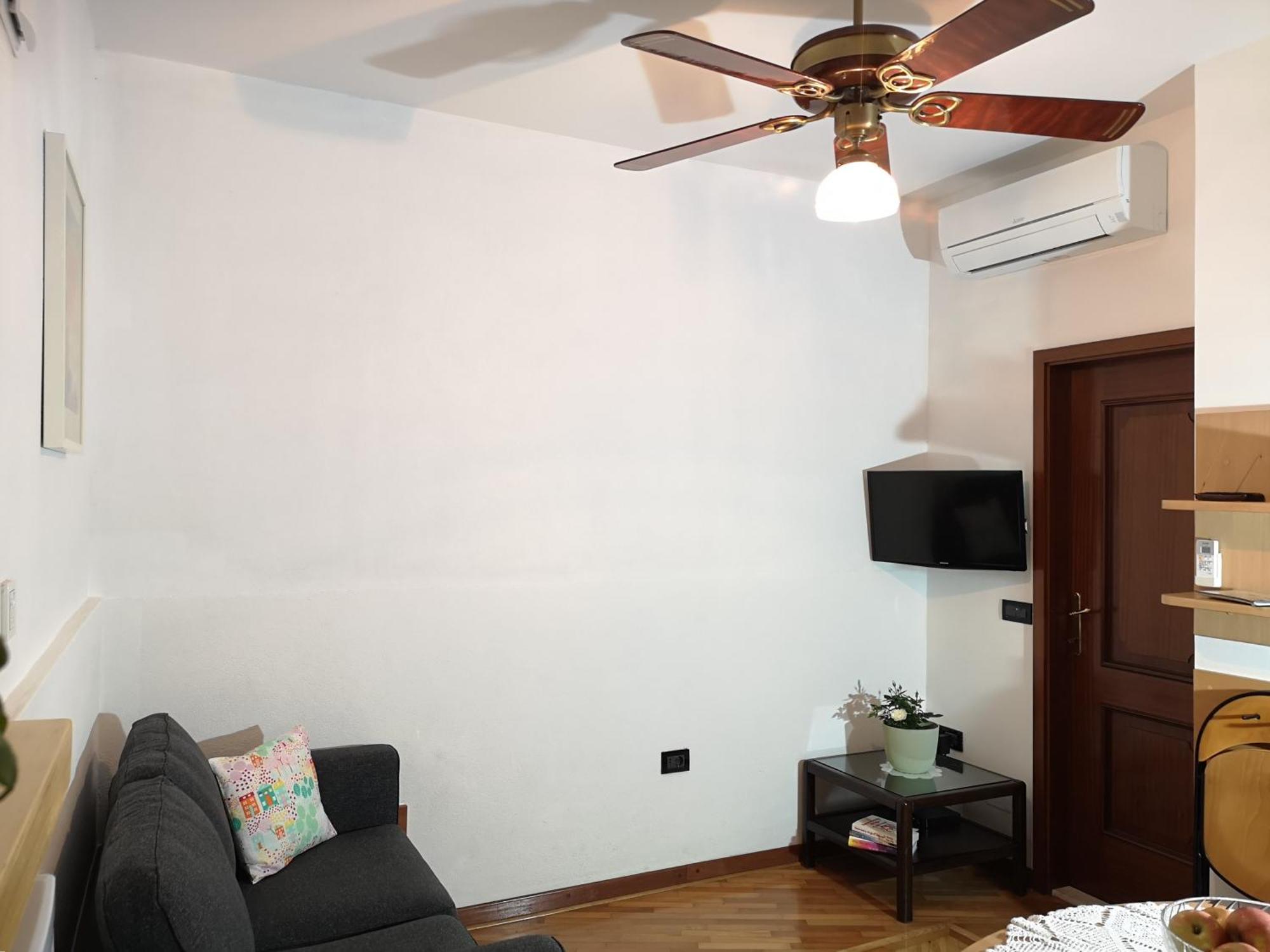 Appartamento Apartmaji Mavita Pirano Esterno foto